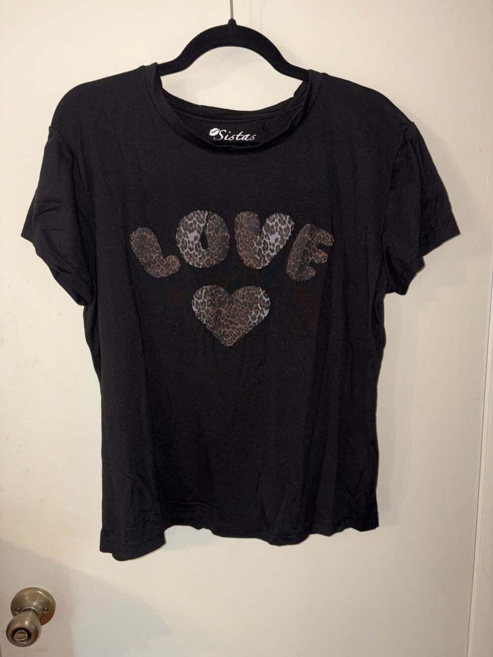 Sistas Cute & Cropped Leopard Print LOVE Graphic Baby Tee, Size 1X